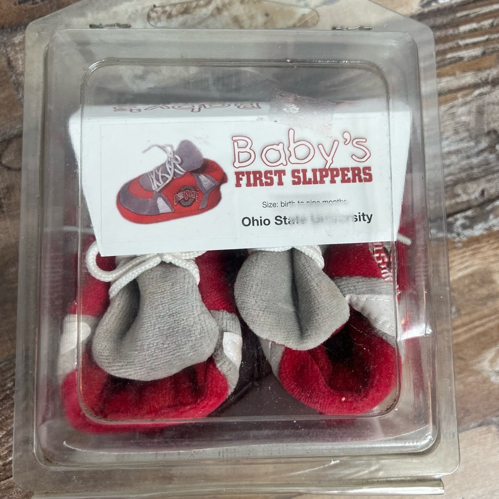 Ohio State Buckeyes Comfy Feet Baby First Sneaker Slippers Birth to 9 Months - Picture 1 of 6